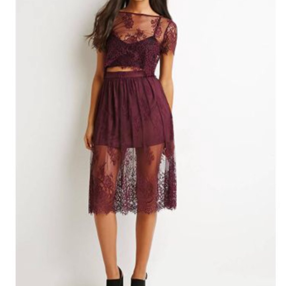 NWT 🚺 Two Piece Purple Lace Set
